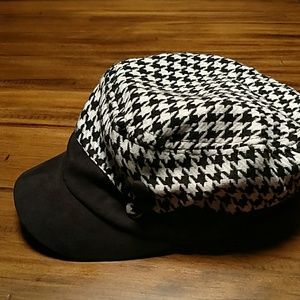 Herringbone painters cap